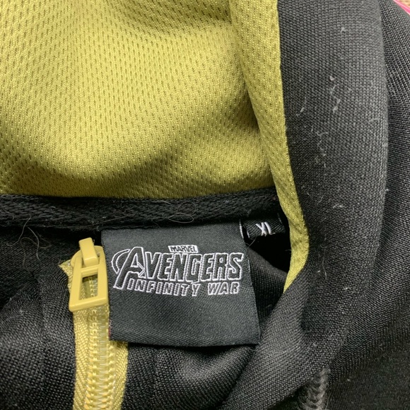 Marvel avengers hoodie - Picture 2 of 4